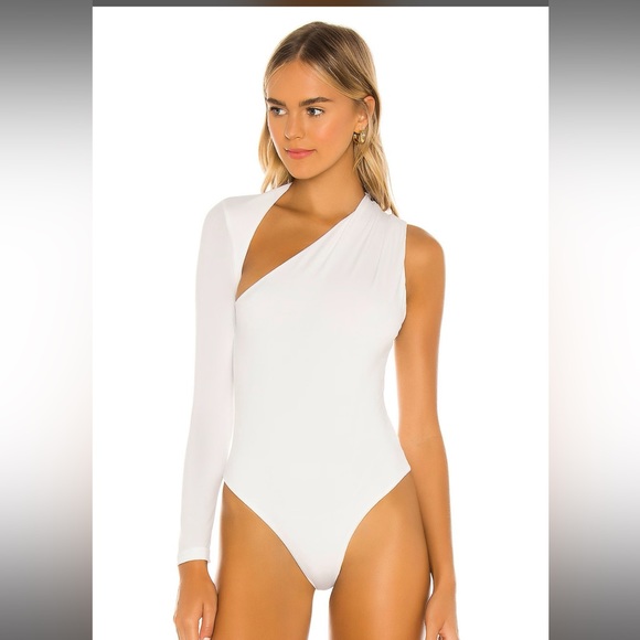 NWT REVOLVE Syndys ‘Danny’ Bodysuit, One shoulder, white, size US 6, UK 10, Med - Picture 1 of 11
